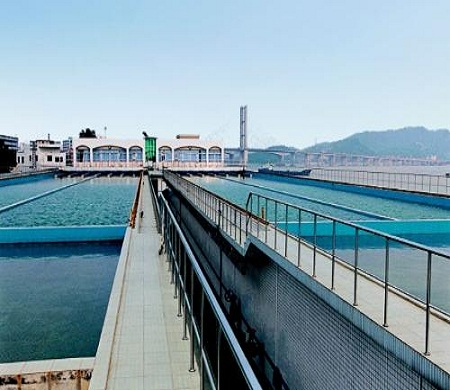 聚氨酯面漆.jpg 聚氨酯面漆.jpg